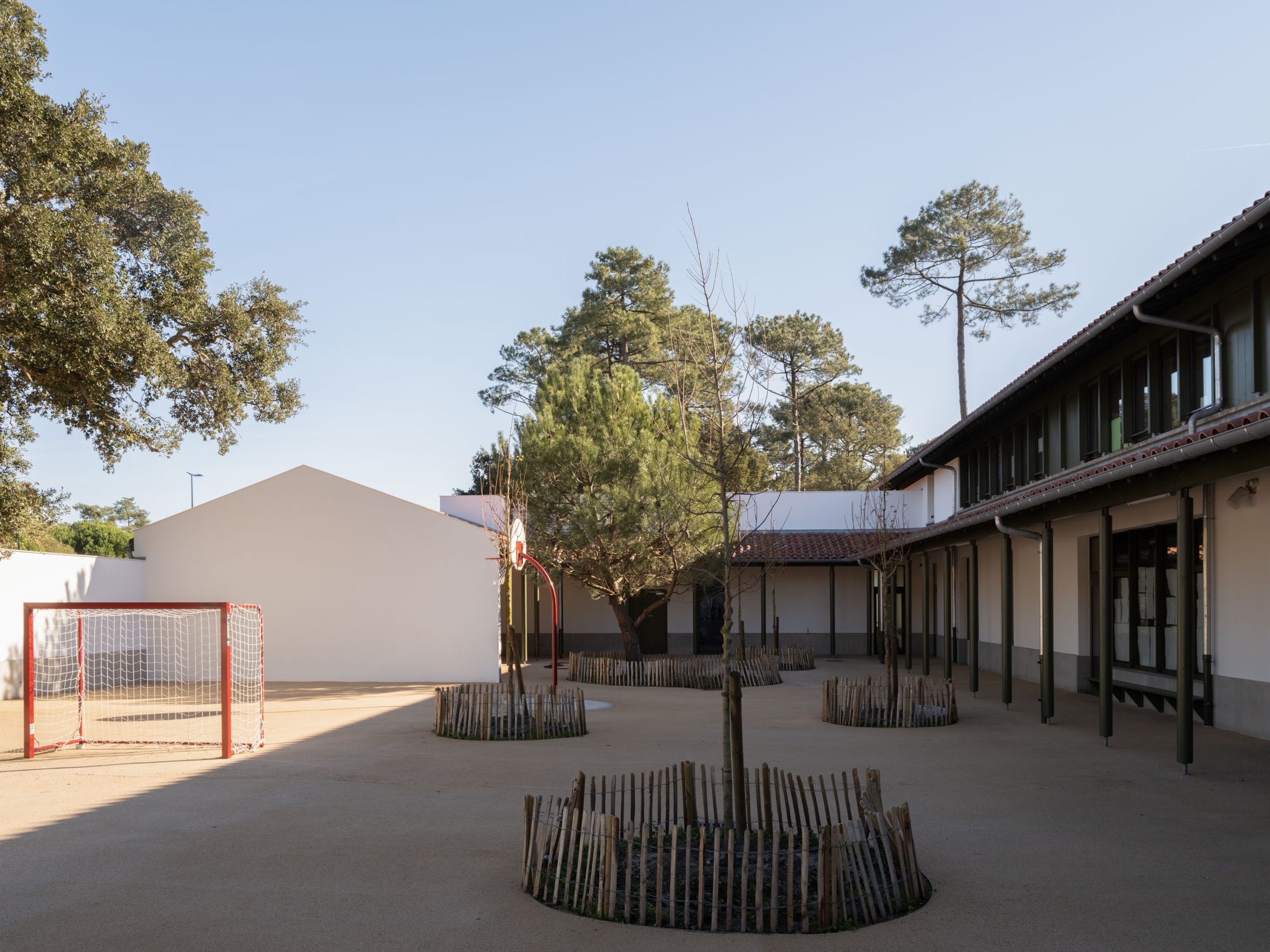 GROUPE SCOLAIRE — visuel 4